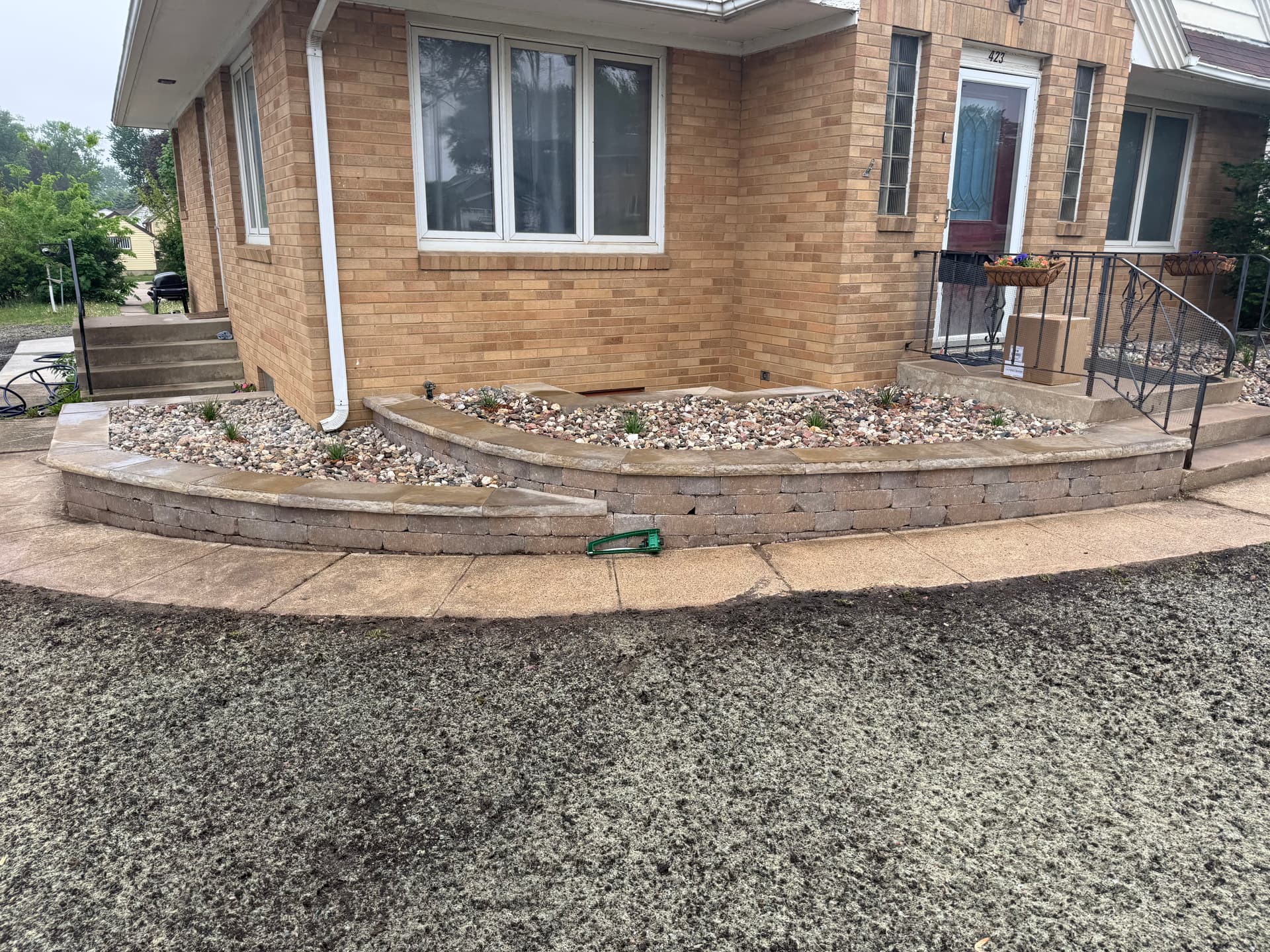 Gallery photos for Raised Rock Beds Give This Front Entrance Real Structure: Image #1