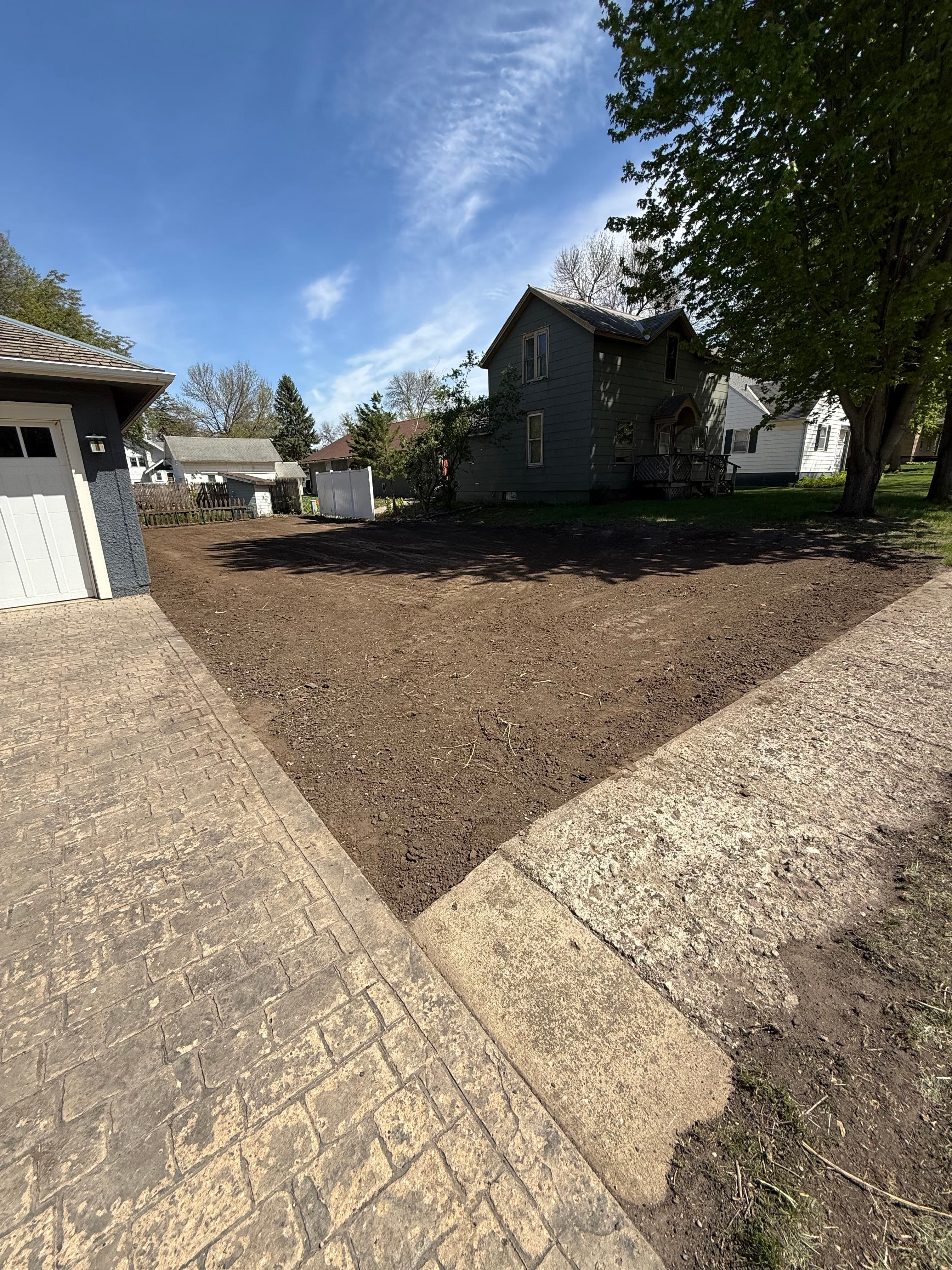 Project Overgrown Property Cleared Down to a Clean Slate image