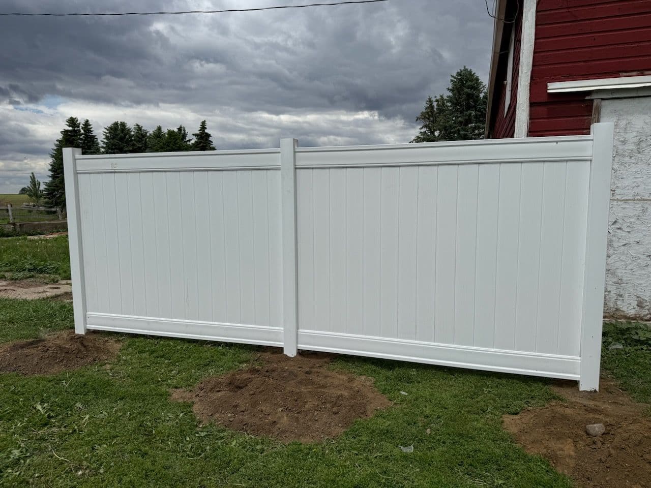 Charming Fence Installation in Sioux Center image
