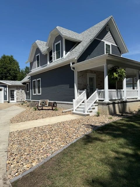 Landscape Renovation with Rock and Edging image